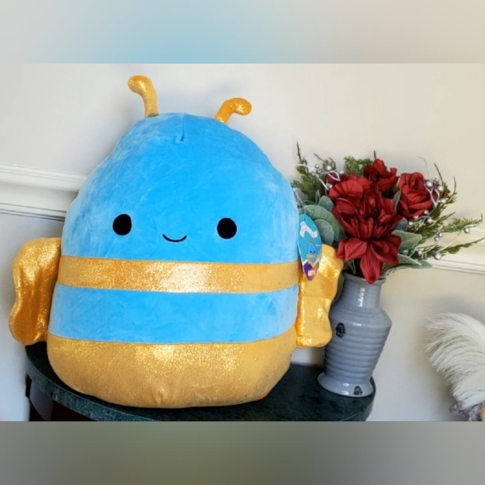 Squishmallows Adopt Me Queen Bee blue‎ and gold 12” NWT